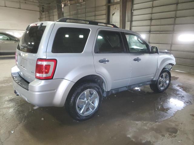 Photo 2 VIN: 1FMCU9DG5CKC25886 - FORD ESCAPE XLT 