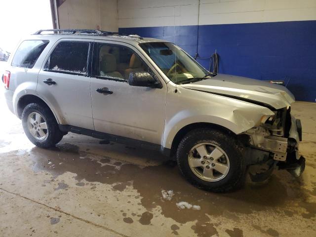 Photo 3 VIN: 1FMCU9DG5CKC44065 - FORD ESCAPE XLT 