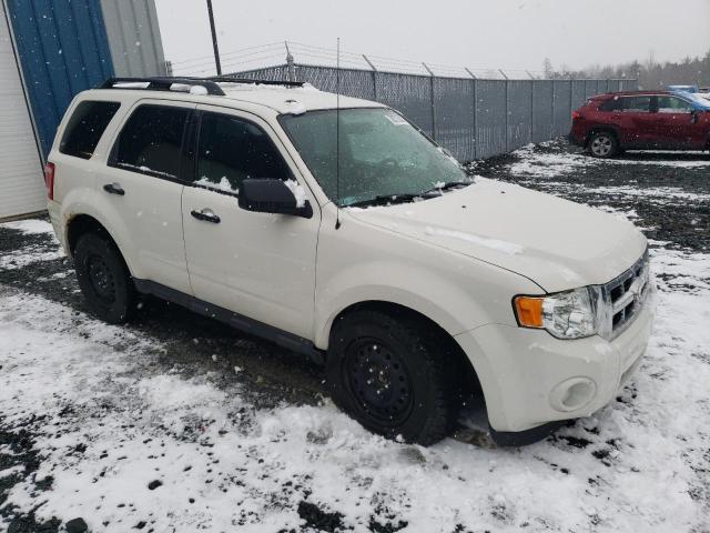 Photo 3 VIN: 1FMCU9DG5CKC49895 - FORD ESCAPE 