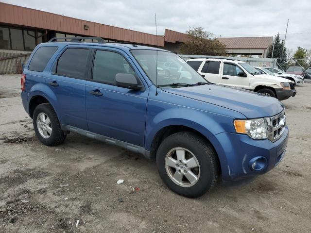 Photo 3 VIN: 1FMCU9DG6AKA01037 - FORD ESCAPE 