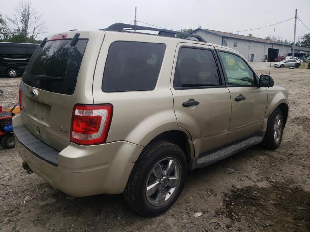 Photo 3 VIN: 1FMCU9DG6AKA56300 - FORD ESCAPE XLT 