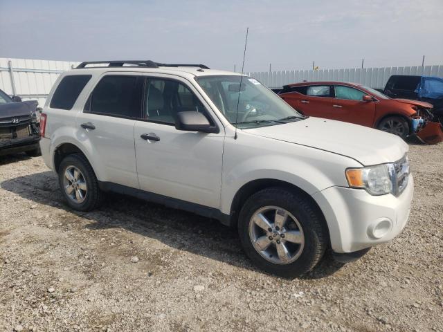 Photo 3 VIN: 1FMCU9DG6AKC38675 - FORD ESCAPE 