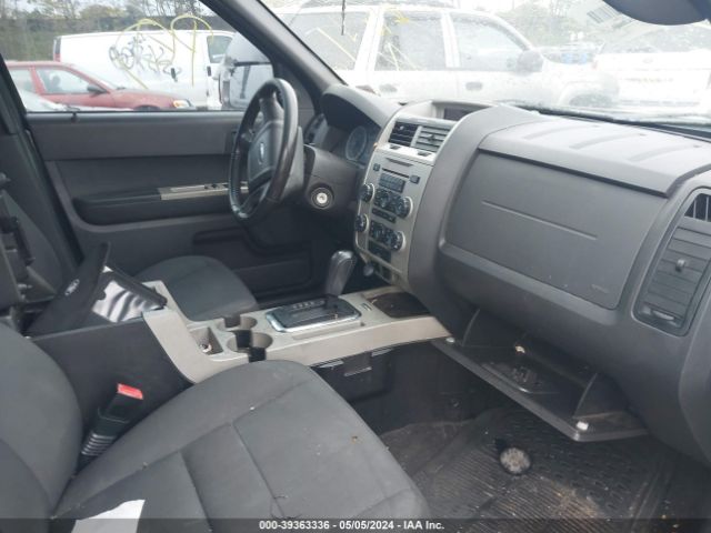 Photo 4 VIN: 1FMCU9DG6BKA30944 - FORD ESCAPE 