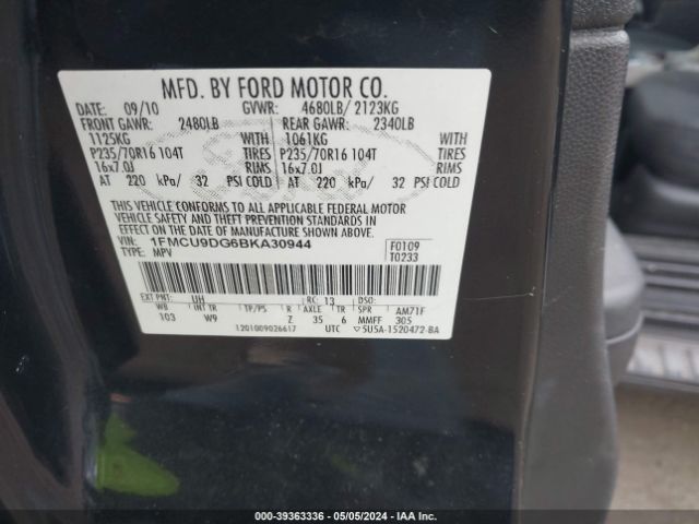 Photo 8 VIN: 1FMCU9DG6BKA30944 - FORD ESCAPE 