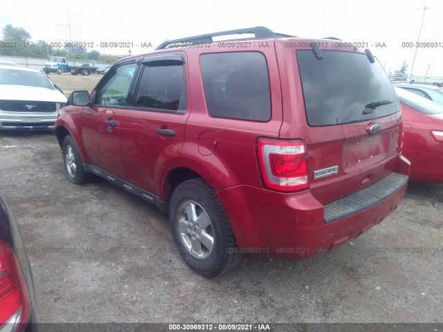 Photo 2 VIN: 1FMCU9DG6BKB01799 - FORD ESCAPE 