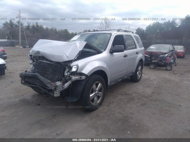 Photo 1 VIN: 1FMCU9DG6BKB45995 - FORD ESCAPE 