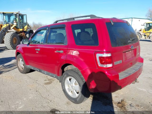 Photo 2 VIN: 1FMCU9DG6BKB55782 - FORD ESCAPE 