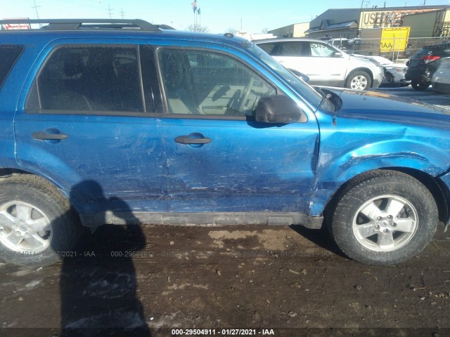 Photo 5 VIN: 1FMCU9DG6CKA21713 - FORD ESCAPE 