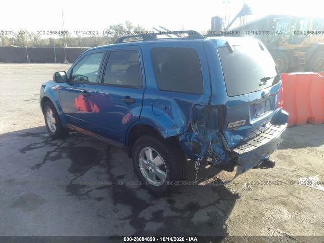 Photo 2 VIN: 1FMCU9DG6CKC27372 - FORD ESCAPE 