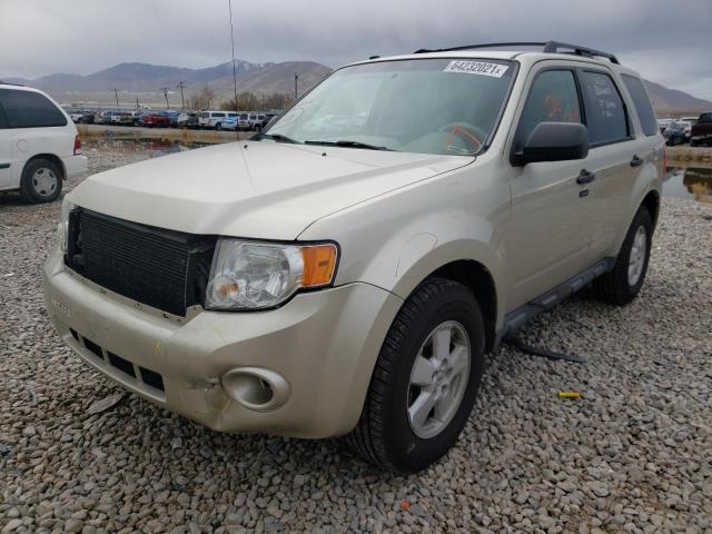 Photo 1 VIN: 1FMCU9DG7AKB10803 - FORD ESCAPE 