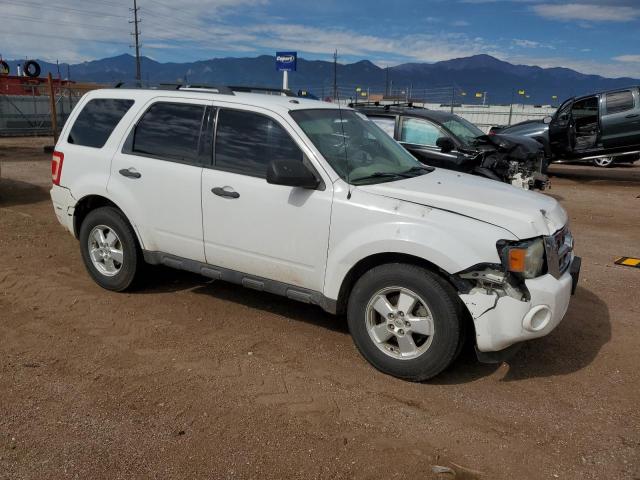 Photo 3 VIN: 1FMCU9DG7AKB89826 - FORD ESCAPE XLT 