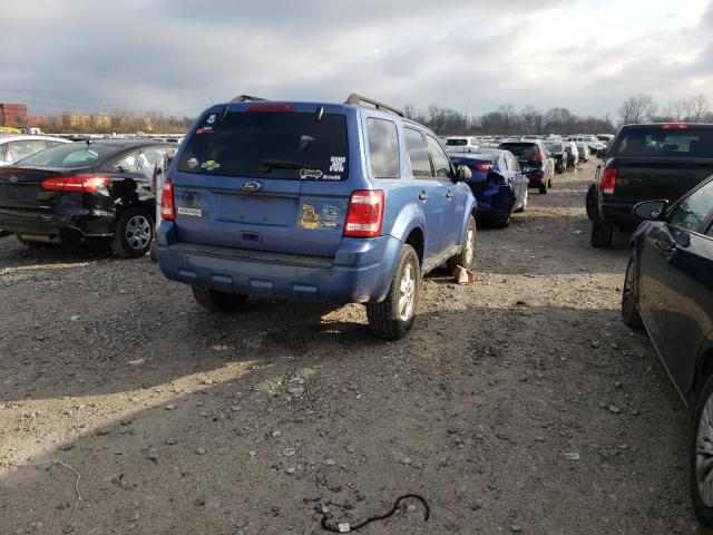 Photo 3 VIN: 1FMCU9DG7AKC29533 - FORD ESCAPE XLT 