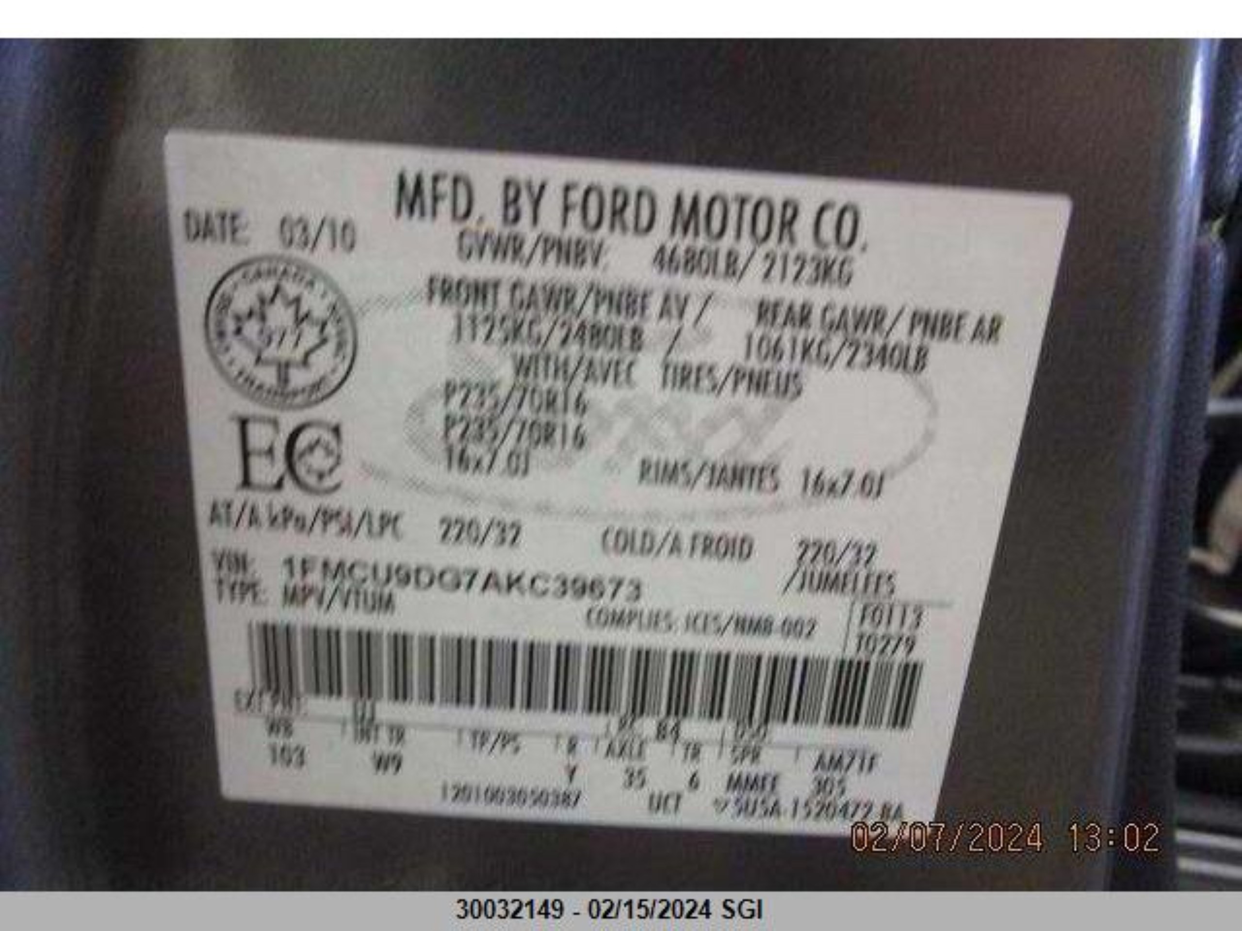 Photo 6 VIN: 1FMCU9DG7AKC39673 - FORD ESCAPE 