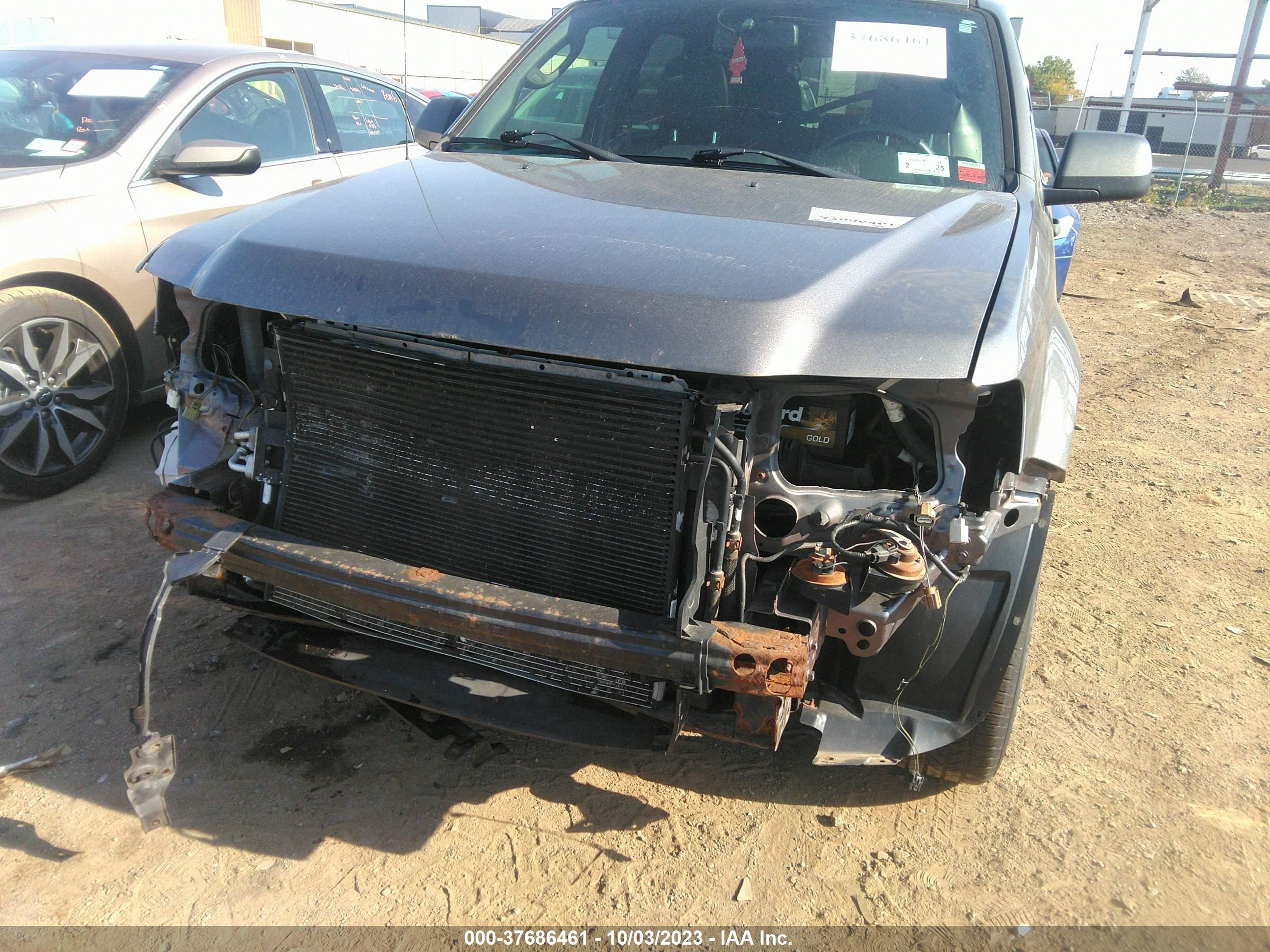 Photo 5 VIN: 1FMCU9DG7AKC82569 - FORD ESCAPE 