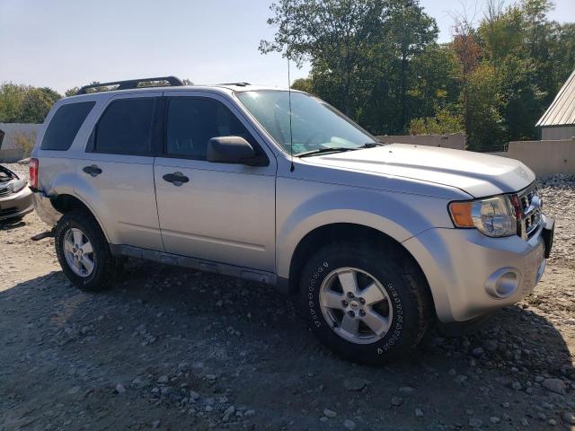 Photo 3 VIN: 1FMCU9DG7AKC96794 - FORD ESCAPE 