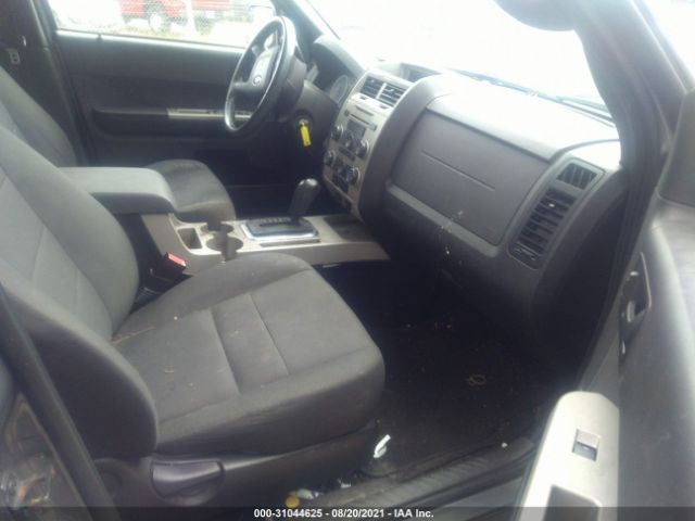 Photo 4 VIN: 1FMCU9DG7AKD06854 - FORD ESCAPE 