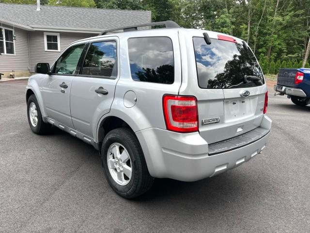 Photo 2 VIN: 1FMCU9DG7AKD15926 - FORD ESCAPE XLT 