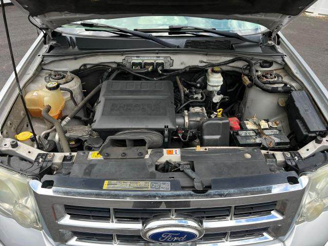 Photo 6 VIN: 1FMCU9DG7AKD15926 - FORD ESCAPE XLT 