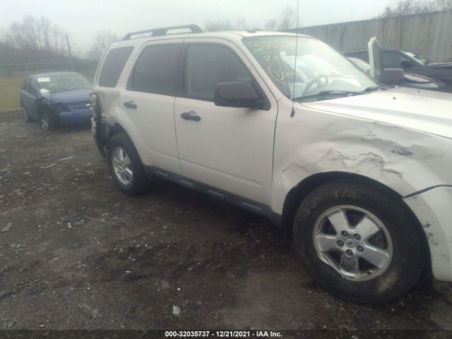 Photo 5 VIN: 1FMCU9DG7AKD41460 - FORD ESCAPE 