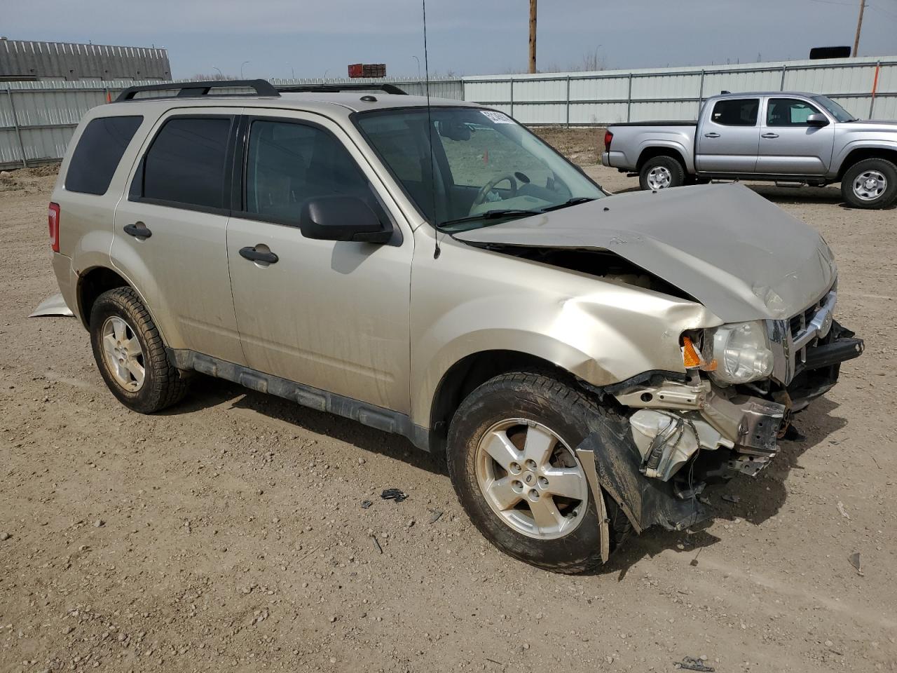 Photo 3 VIN: 1FMCU9DG7AKD46125 - FORD ESCAPE 