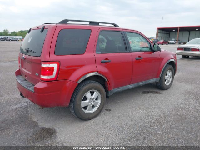 Photo 3 VIN: 1FMCU9DG7BKA05678 - FORD ESCAPE 