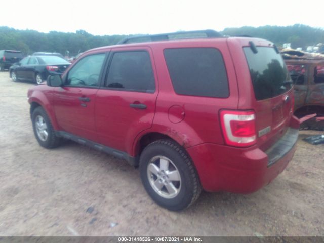 Photo 2 VIN: 1FMCU9DG7BKA81742 - FORD ESCAPE 