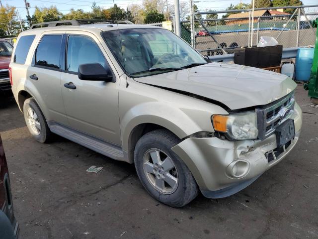 Photo 3 VIN: 1FMCU9DG7BKB72848 - FORD ESCAPE XLT 