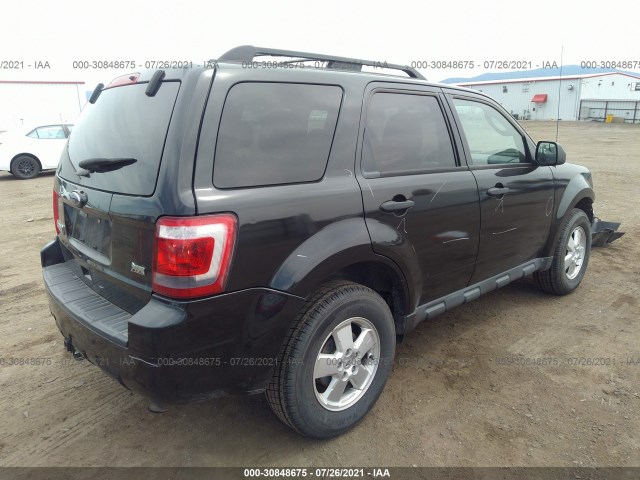 Photo 3 VIN: 1FMCU9DG7BKC00406 - FORD ESCAPE 