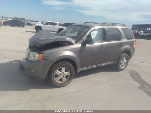 Photo 1 VIN: 1FMCU9DG7BKC38881 - FORD ESCAPE 