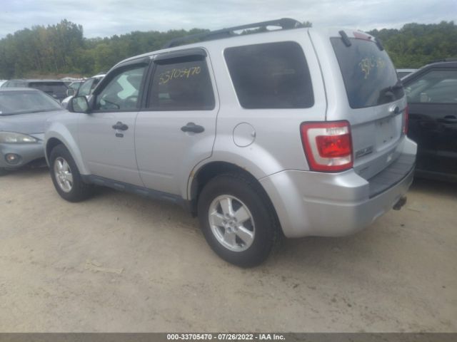 Photo 2 VIN: 1FMCU9DG7BKC62159 - FORD ESCAPE 