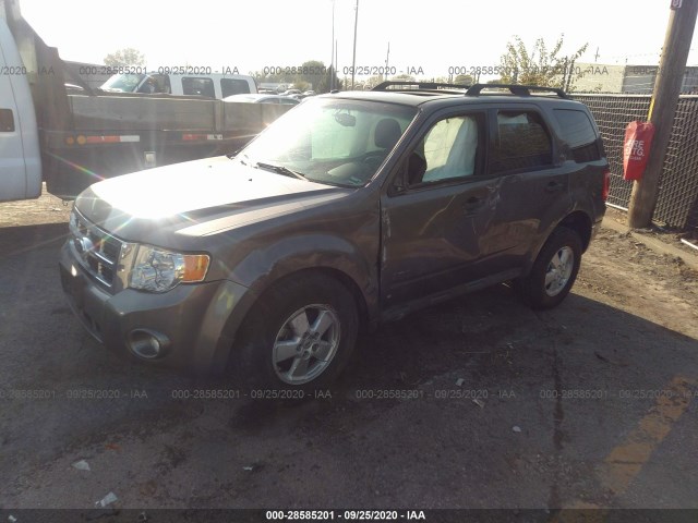 Photo 1 VIN: 1FMCU9DG7CKB79526 - FORD ESCAPE 