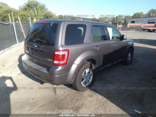 Photo 3 VIN: 1FMCU9DG7CKB79526 - FORD ESCAPE 