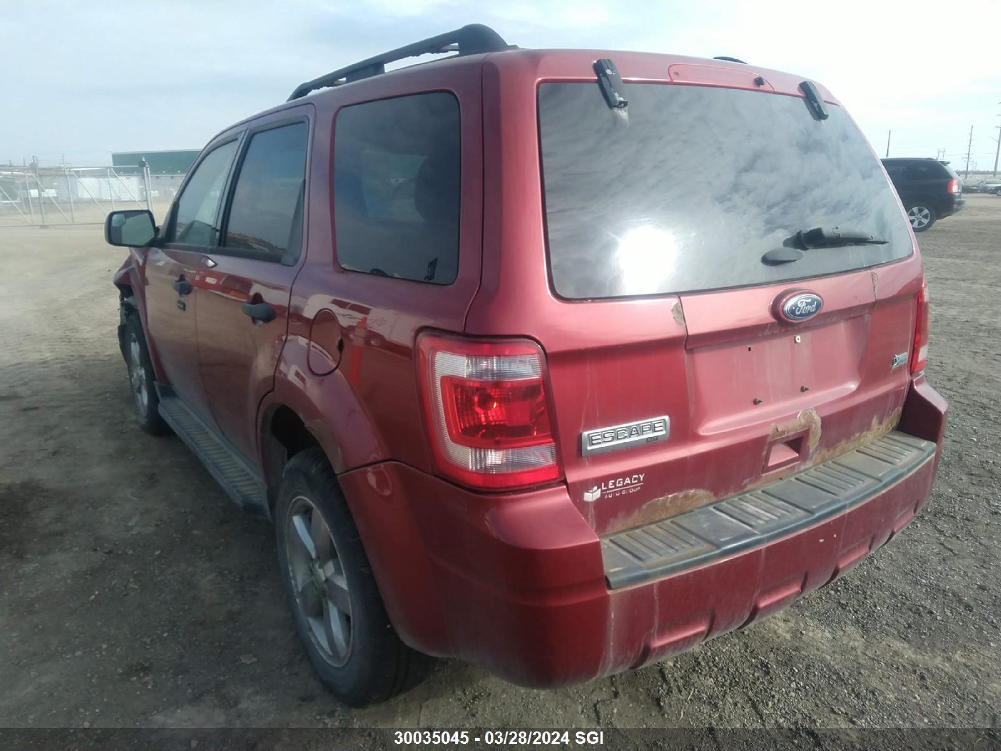 Photo 2 VIN: 1FMCU9DG7CKB96715 - FORD ESCAPE 