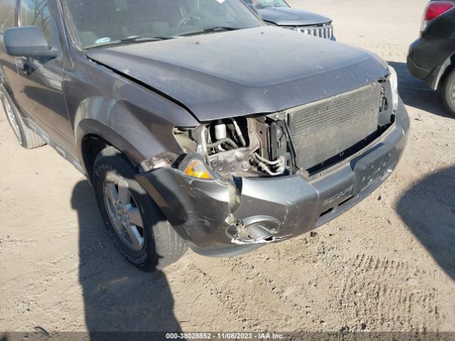 Photo 5 VIN: 1FMCU9DG8AKA32161 - FORD ESCAPE 