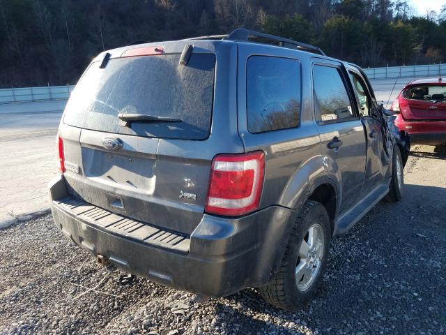 Photo 3 VIN: 1FMCU9DG8AKA68271 - FORD ESCAPE XLT 