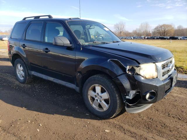 Photo 3 VIN: 1FMCU9DG8AKC15849 - FORD ESCAPE 