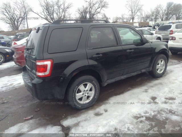 Photo 3 VIN: 1FMCU9DG8AKC77655 - FORD ESCAPE 