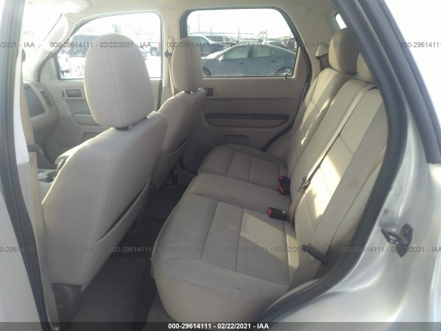 Photo 7 VIN: 1FMCU9DG8AKD27017 - FORD ESCAPE 