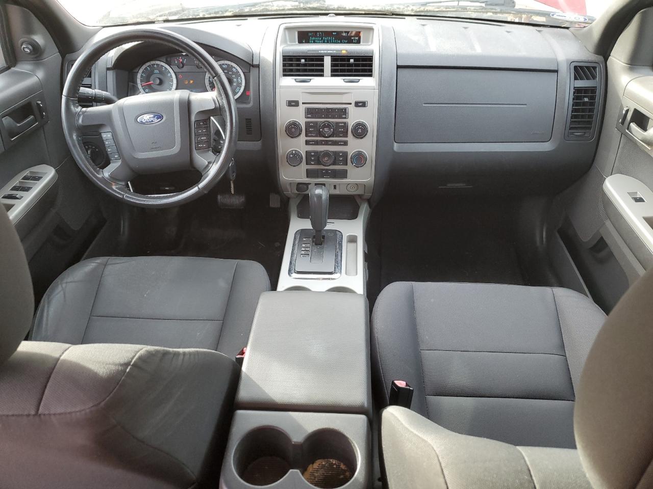 Photo 7 VIN: 1FMCU9DG8BKA13708 - FORD ESCAPE 