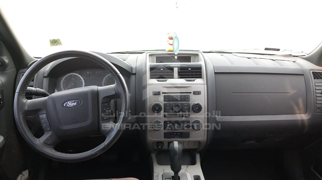 Photo 13 VIN: 1FMCU9DG8BKC35195 - FORD ESCAPE 