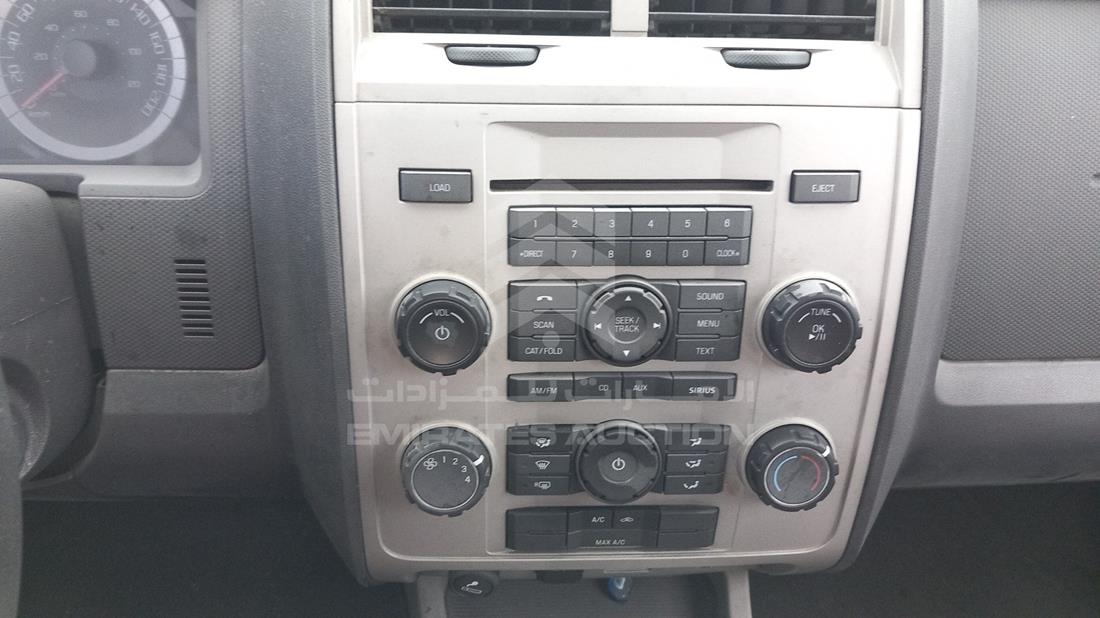 Photo 14 VIN: 1FMCU9DG8BKC35195 - FORD ESCAPE 