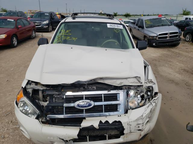 Photo 6 VIN: 1FMCU9DG8BKC37674 - FORD ESCAPE XLT 