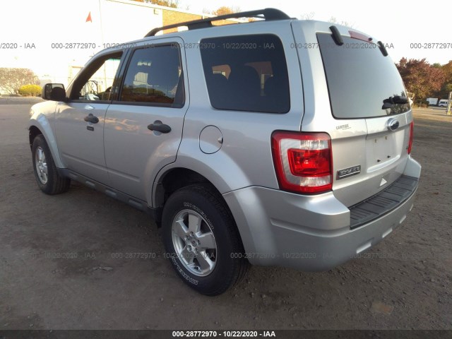 Photo 2 VIN: 1FMCU9DG8BKC58444 - FORD ESCAPE 