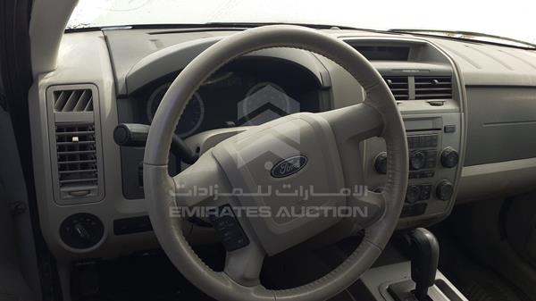 Photo 12 VIN: 1FMCU9DG8CKA86210 - FORD ESCAPE 