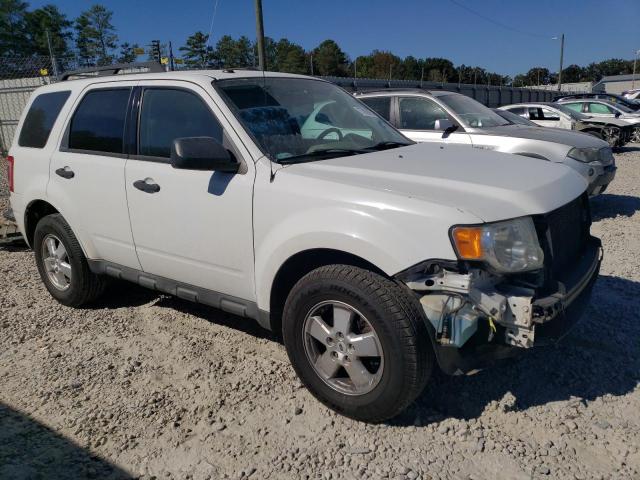 Photo 3 VIN: 1FMCU9DG8CKB33347 - FORD ESCAPE XLT 