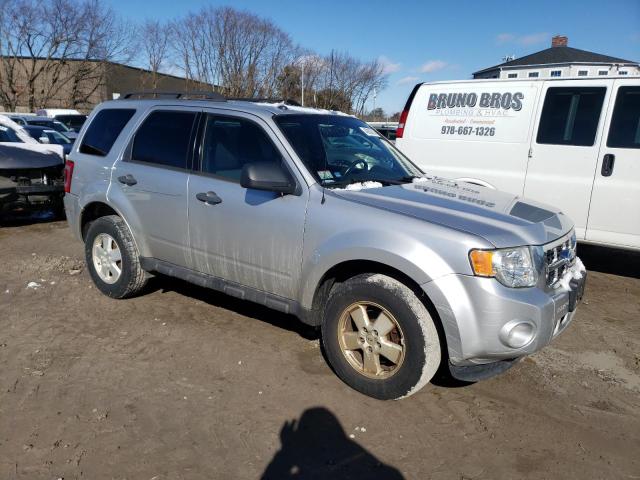 Photo 3 VIN: 1FMCU9DG8CKC84267 - FORD ESCAPE 