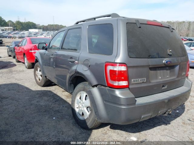 Photo 5 VIN: 1FMCU9DG9AKA04823 - FORD ESCAPE 