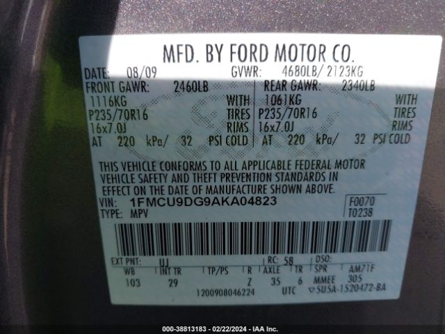 Photo 8 VIN: 1FMCU9DG9AKA04823 - FORD ESCAPE 