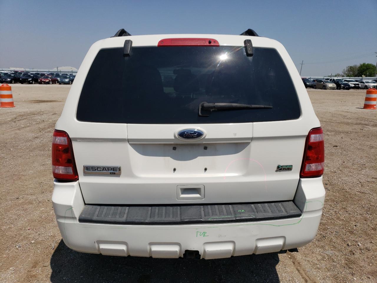 Photo 5 VIN: 1FMCU9DG9AKA94362 - FORD ESCAPE 