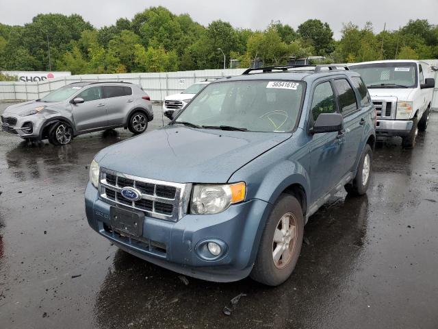 Photo 1 VIN: 1FMCU9DG9AKD15636 - FORD ESCAPE 